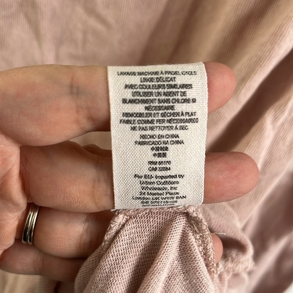 FREE PEOPLE | PreLoved Mauve Long Sleeved Relaxed Ruched Tee sz M - Picture 6 of 9